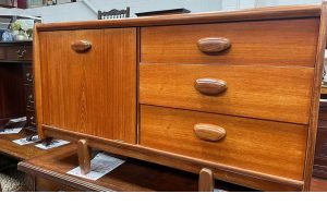 Furniture clearance in the Wrexham and Chester area
